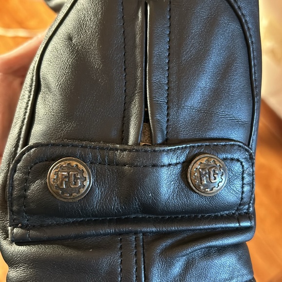 First Gear Leather Motorcycle Jacket - Picture 5 of 11